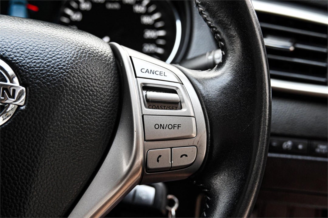 2015 Nissan Qashqai St, Manual, 97192 km, Photo 10
