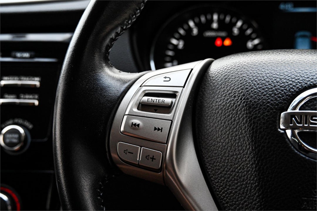 2015 Nissan Qashqai St, Manual, 97192 km, Photo 9
