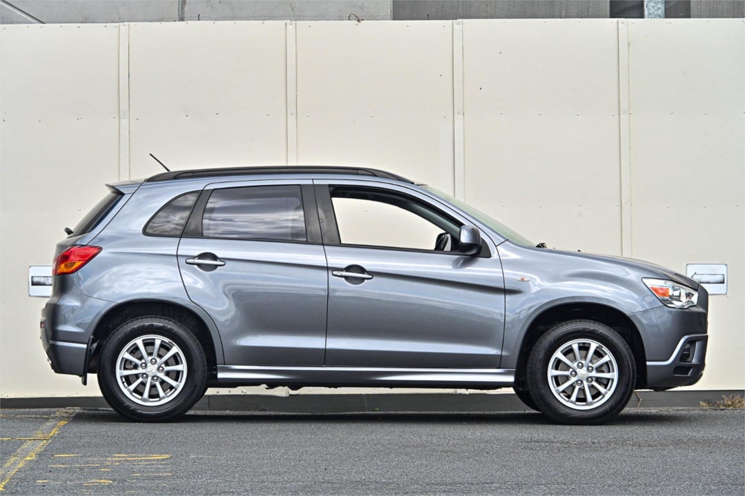 2011 Mitsubishi ASX (2WD), Manual, 137387 km, Photo 3