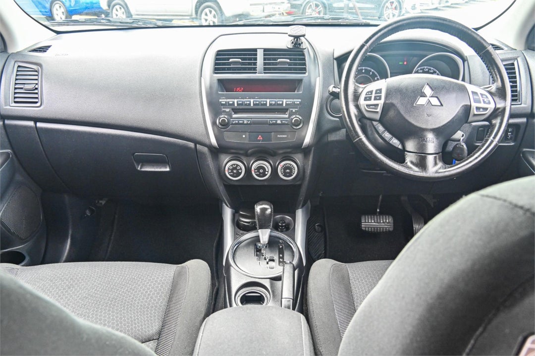 2011 Mitsubishi ASX (2WD), Manual, 137387 km, Photo 6