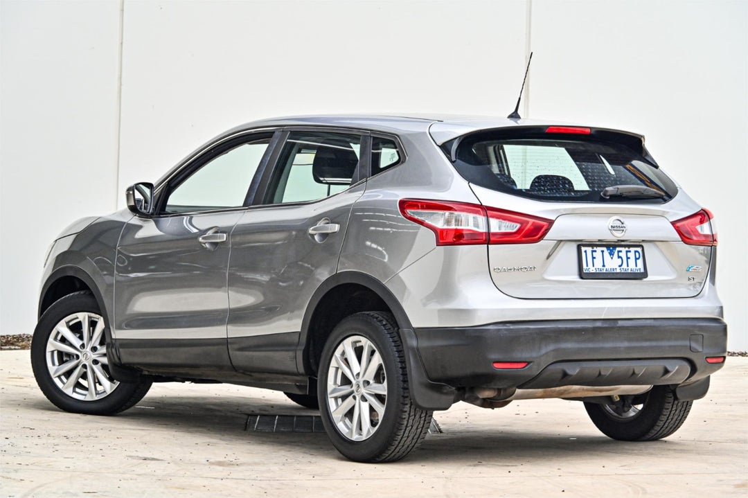 2015 Nissan Qashqai St, Manual, 97067 km, Photo 2