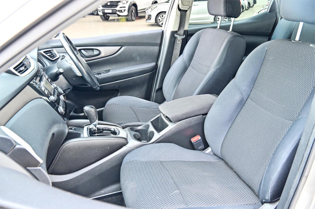 2015 Nissan Qashqai St, Manual, 97067 km, Photo 16