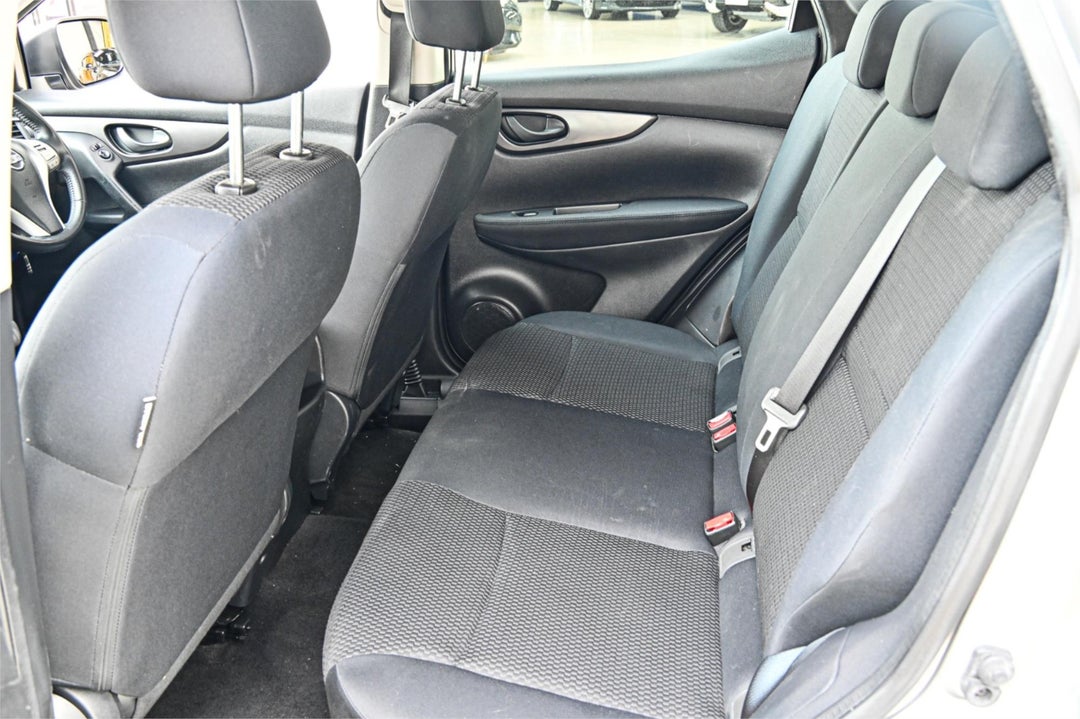 2015 Nissan Qashqai St, Manual, 97067 km, Photo 17