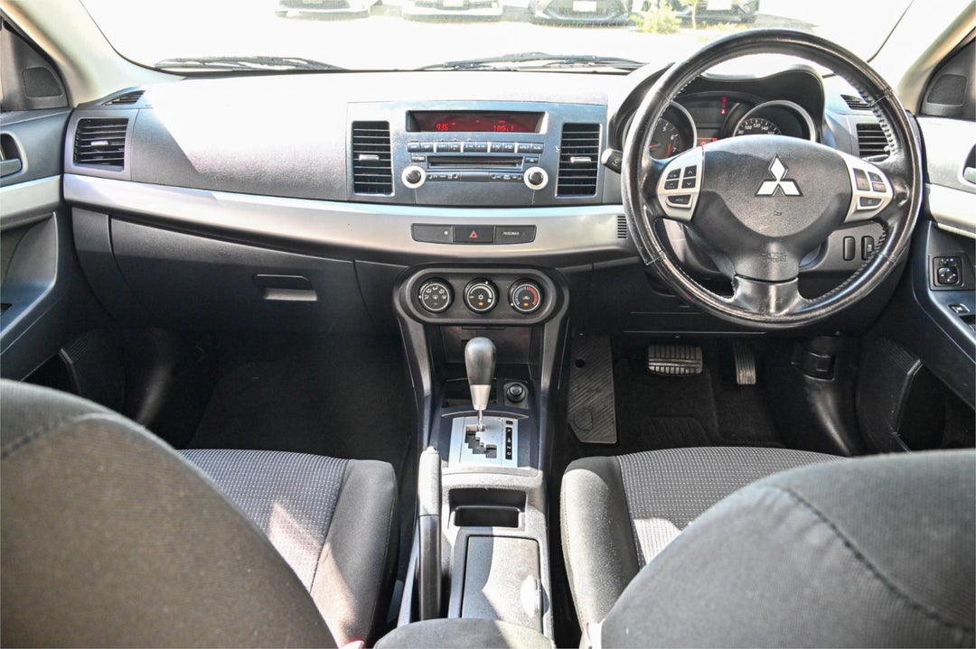 2010 Mitsubishi Lancer Sx, Manual, 163000 km, Photo 8