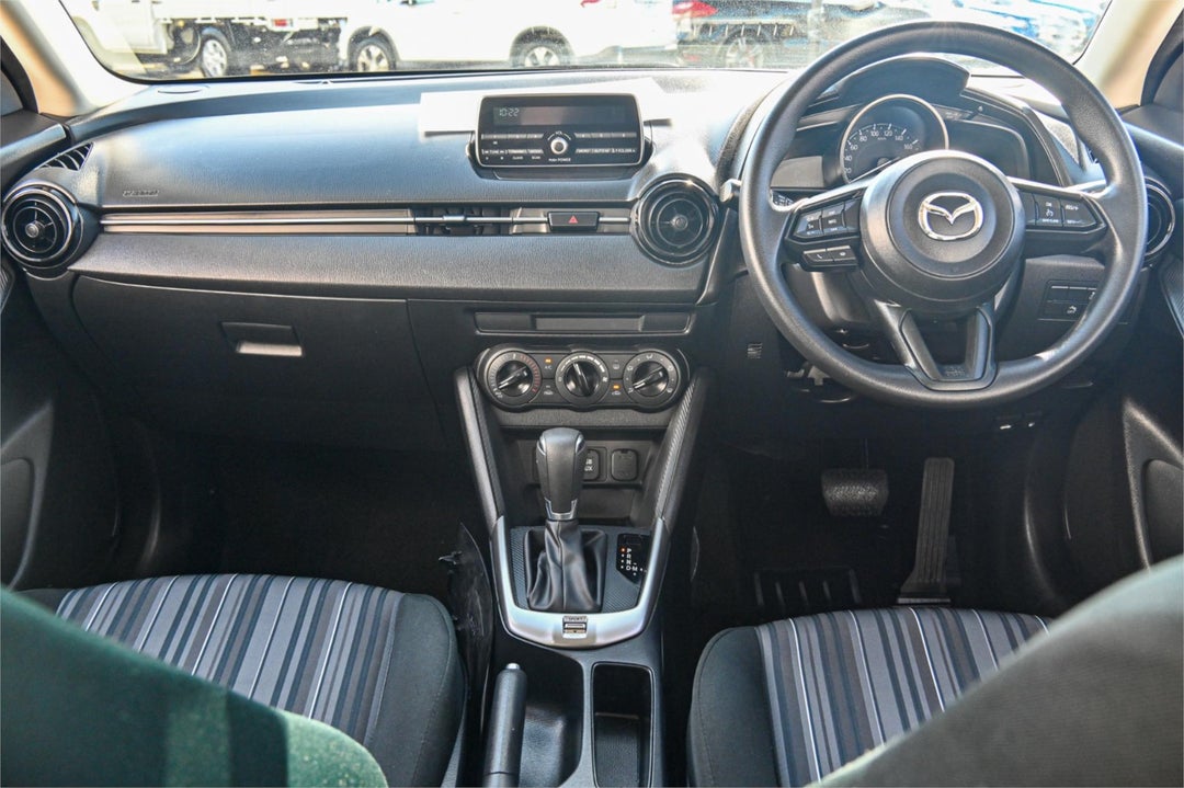 2017 Mazda 2 Neo, Automatic, 74931 km, Photo 7
