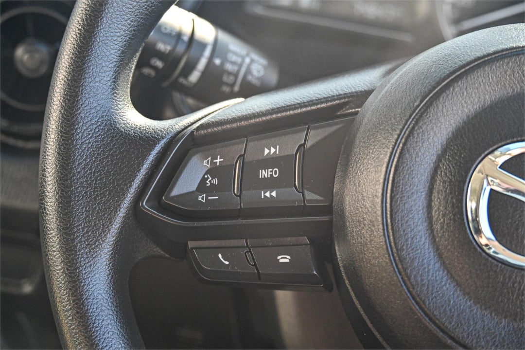 2017 Mazda 2 Neo, Automatic, 74931 km, Photo 11