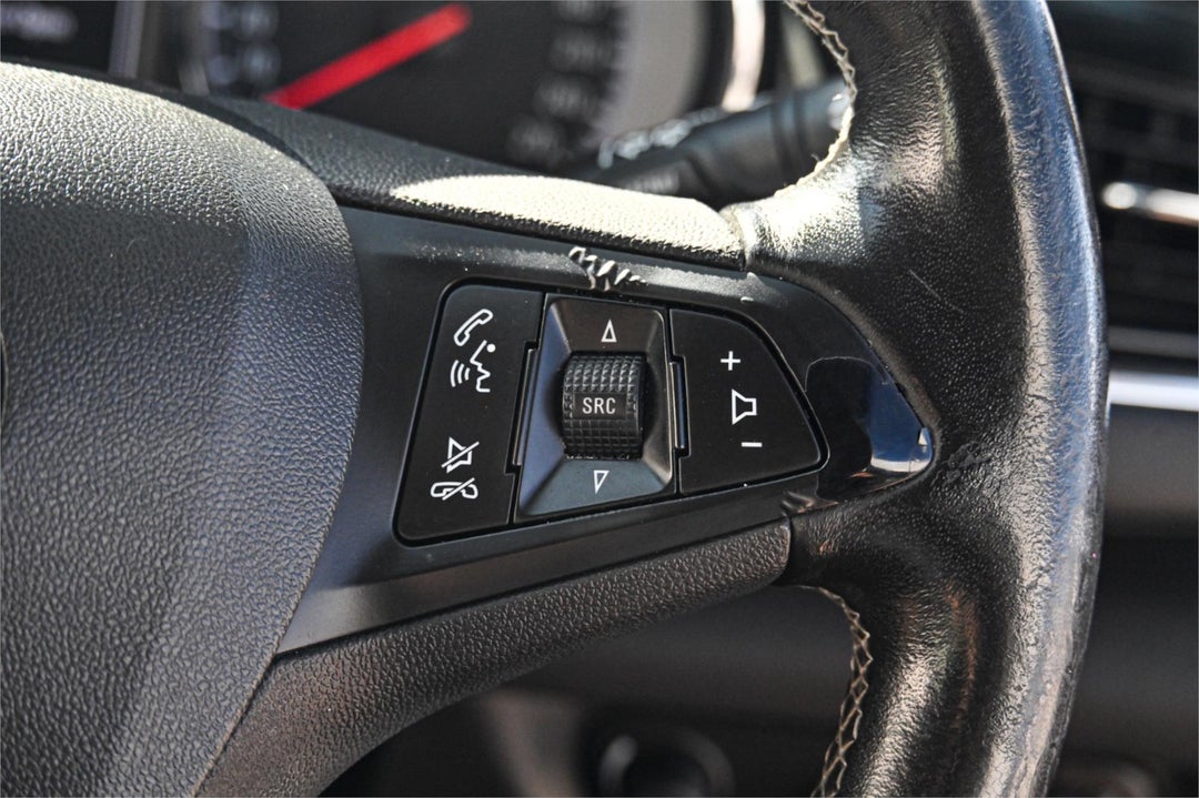 2018 Holden Commodore Rs, Automatic, 126961 km, Photo 11