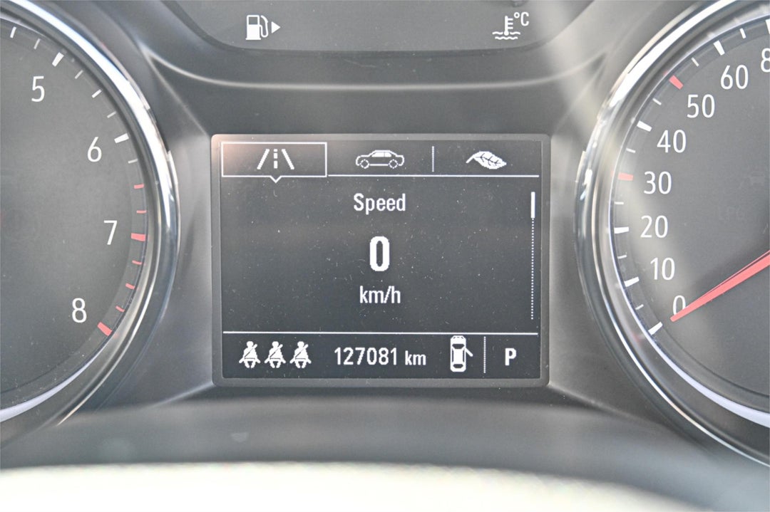 2018 Holden Commodore Rs, Automatic, 126961 km, Photo 12