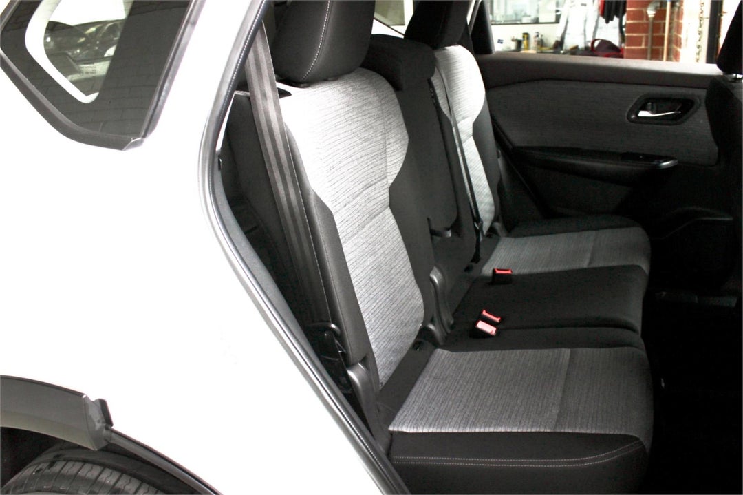 2023 Nissan X-trail St, Automatic, 64427 km, Photo 32