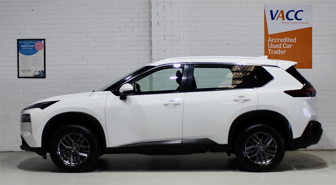 2023 Nissan X-trail St, Automatic, 64427 km, Photo 5