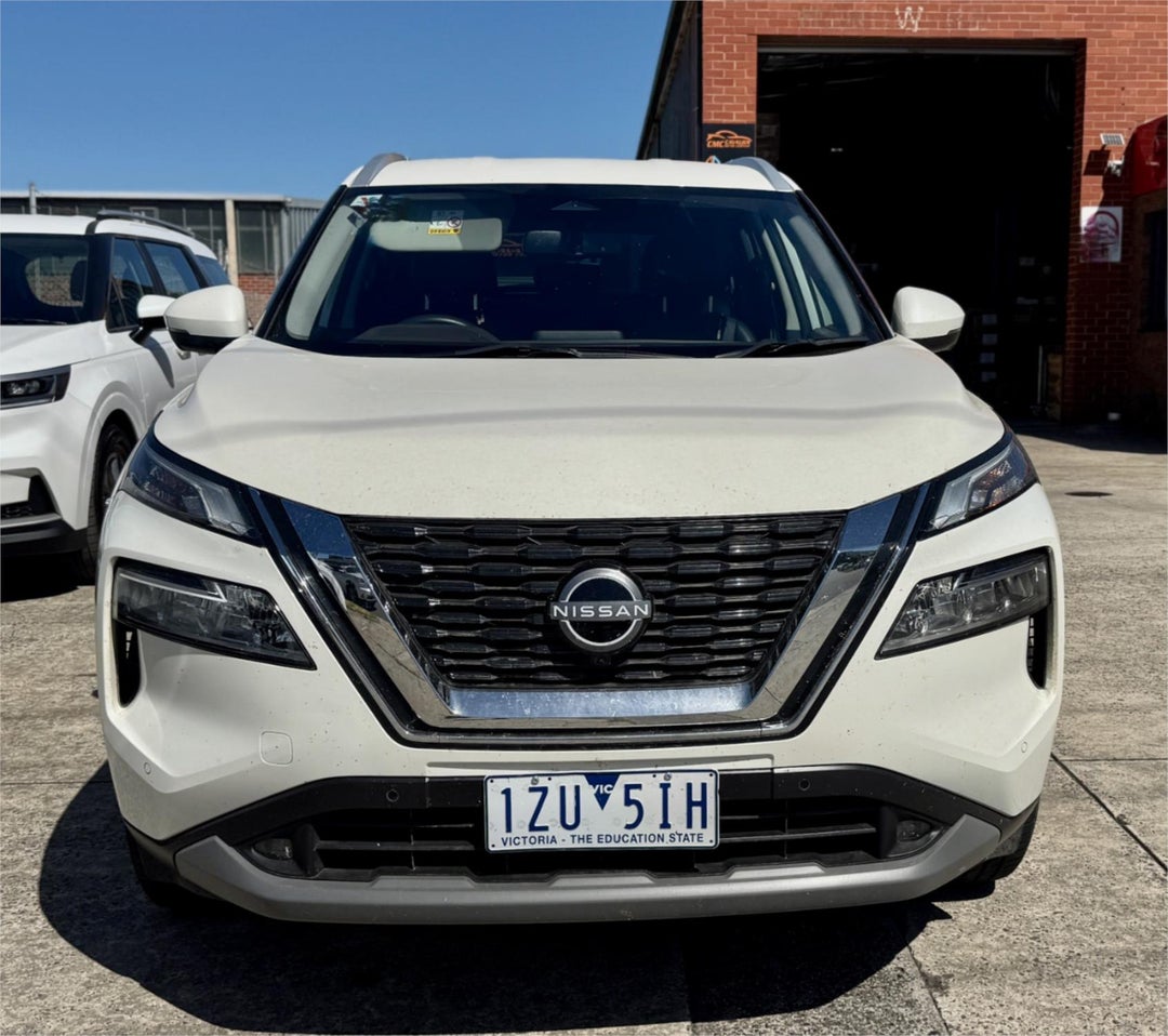 2024 Nissan X-trail St-l, Automatic, 54046 km, Photo 2