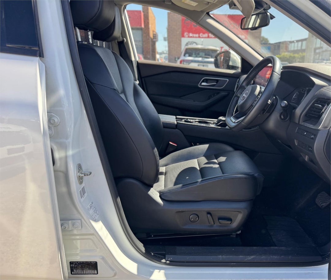 2024 Nissan X-trail St-l, Automatic, 54046 km, Photo 6