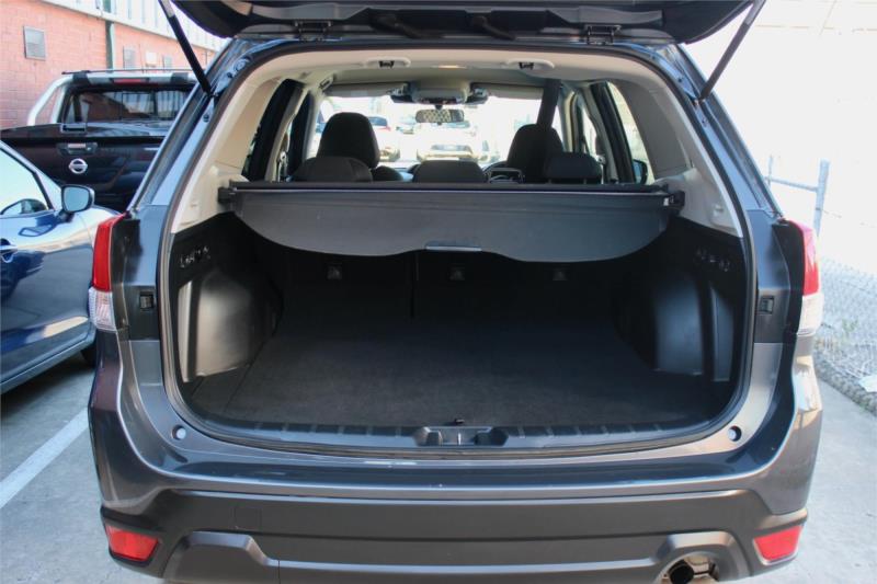 2024 Subaru Forester 2.5i, Manual, 48681 km, Photo 2