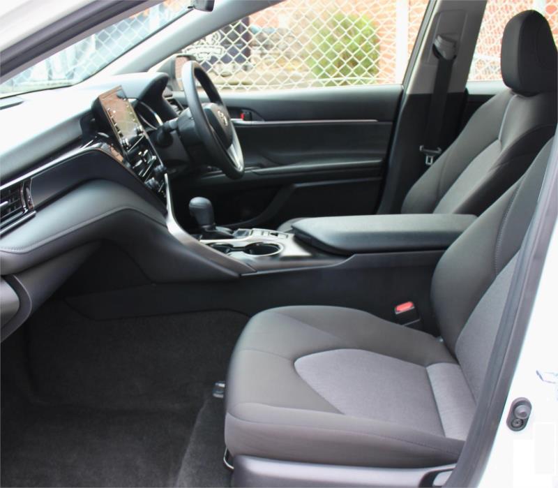 2024 Toyota Camry Ascent, Manual, 50241 km, Photo 1