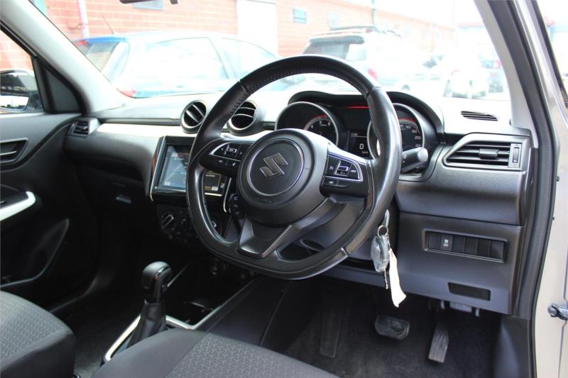 2021 Suzuki Swift Gl Navigator, Manual, 53498 km, Photo 3