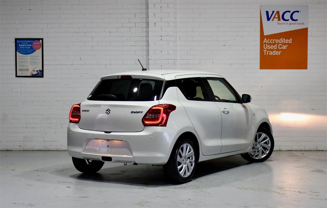 2024 Suzuki Swift Gl Navigator Plus, Manual, 60676 km, Photo 10