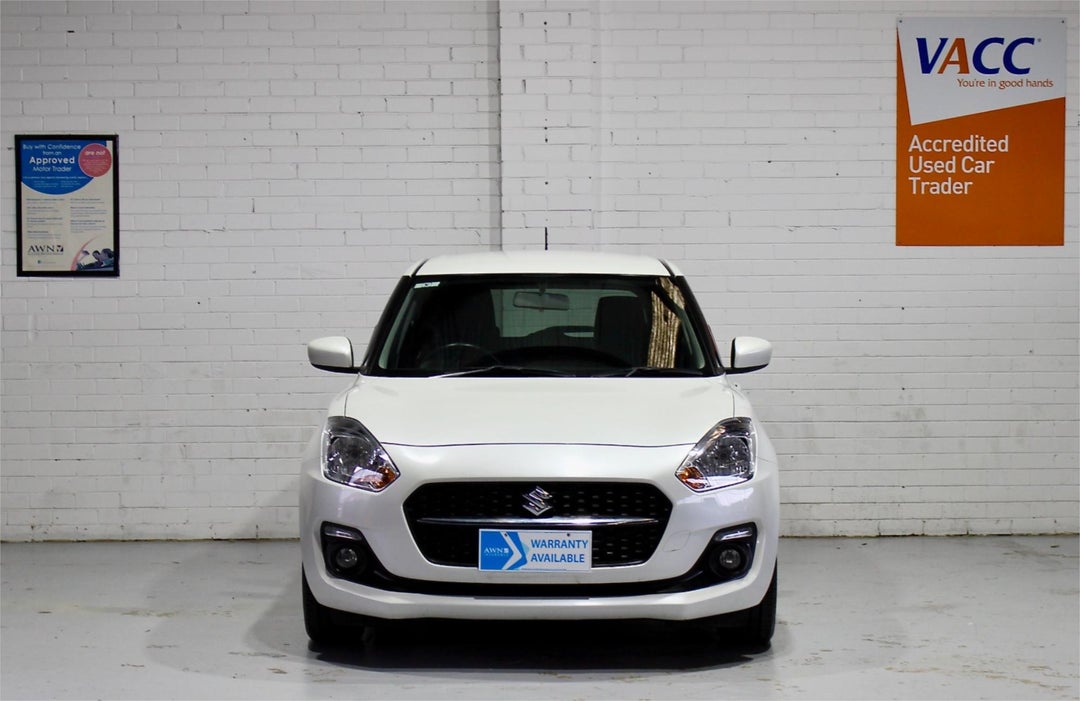 2024 Suzuki Swift Gl Navigator Plus, Manual, 60676 km, Photo 2