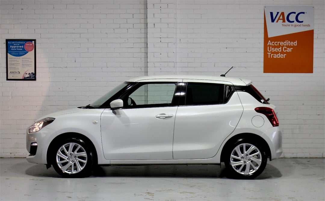 2024 Suzuki Swift Gl Navigator Plus, Manual, 60676 km, Photo 5