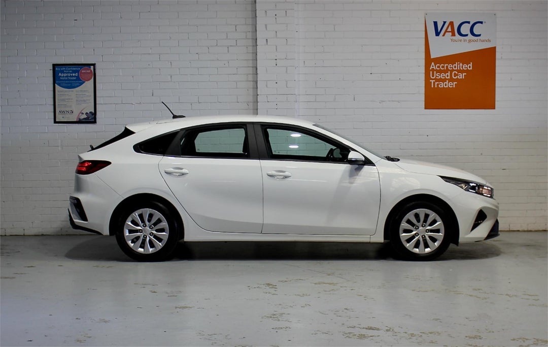 2022 Kia Cerato S, Automatic, 61158 km, Photo 11
