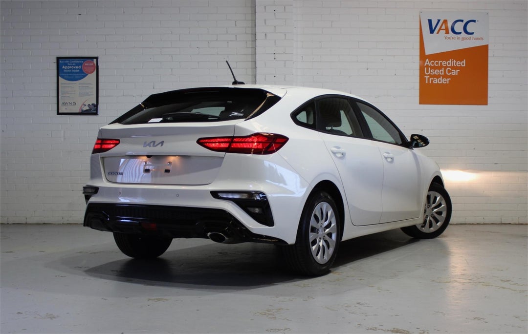 2022 Kia Cerato S, Automatic, 61158 km, Photo 10