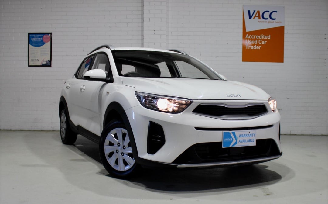 2022 Kia Stonic S, Automatic, 54157 km, Photo 2