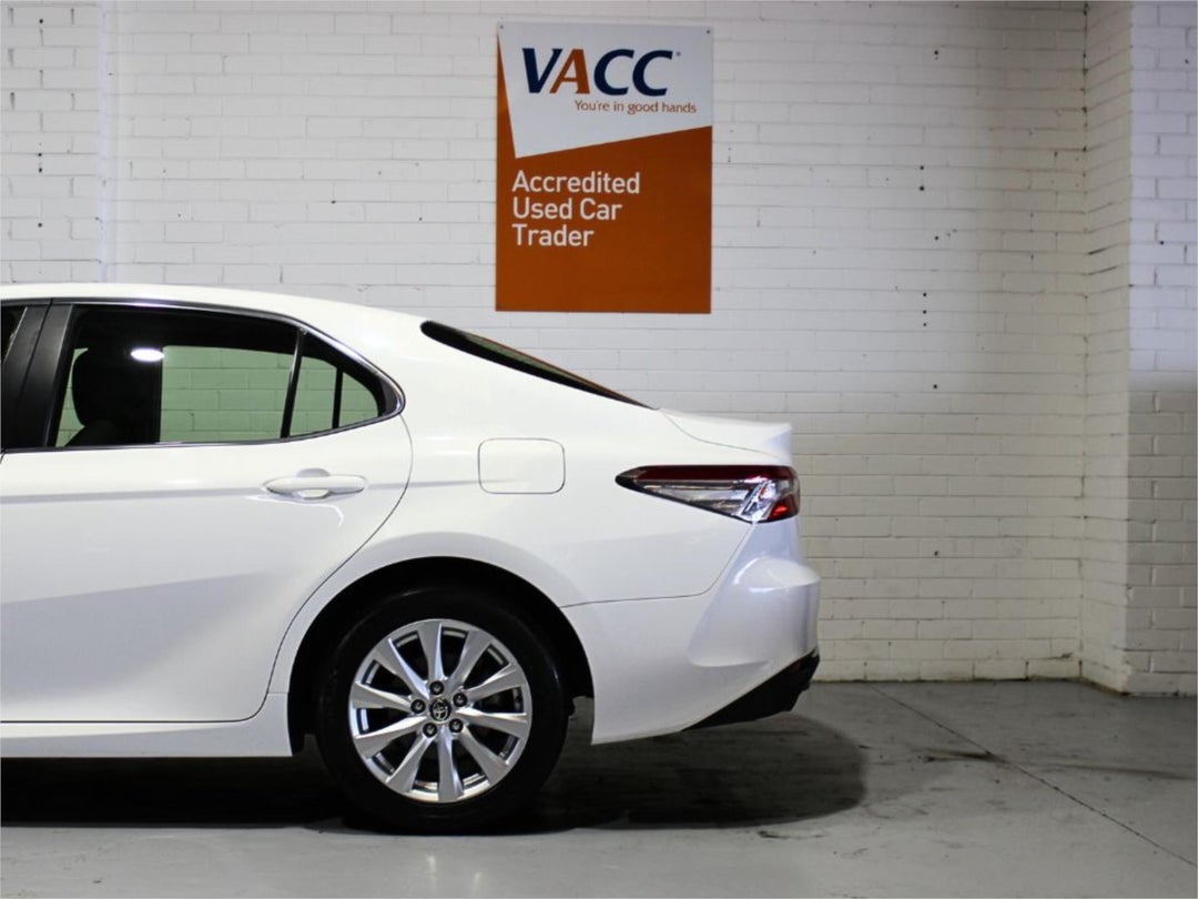 2023 Toyota Camry Ascent, Manual, 61173 km, Photo 6