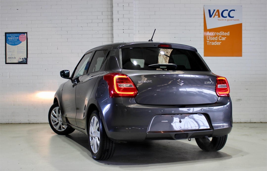 2023 Suzuki Swift Gl, Manual, 45428 km, Photo 11