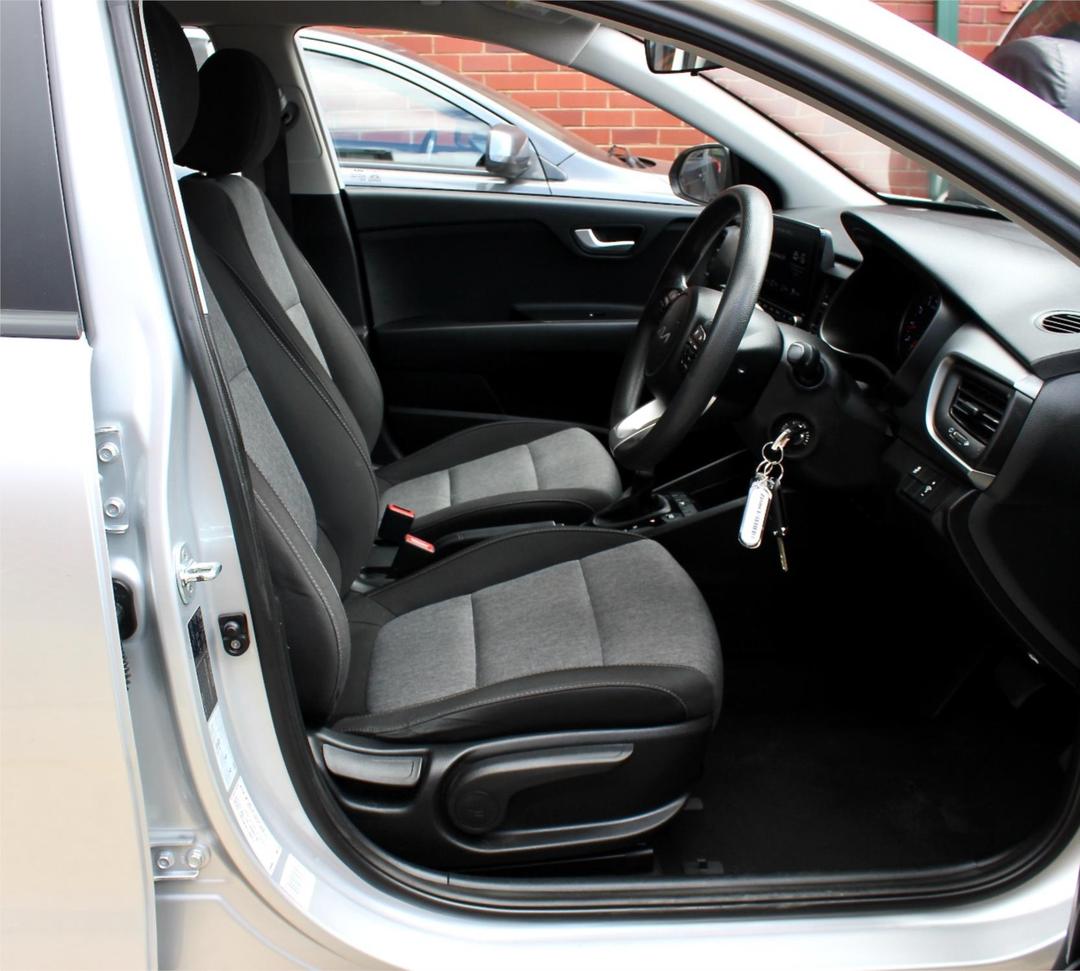 2022 Kia Stonic S, Automatic, 41074 km, Photo 20