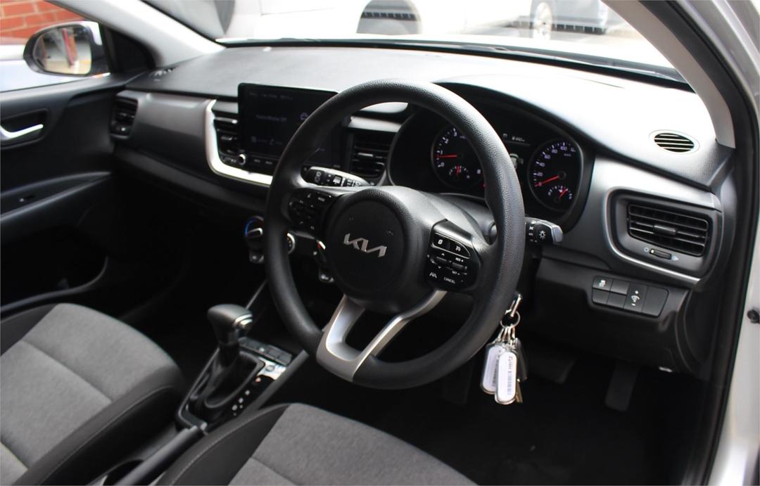 2022 Kia Stonic S, Automatic, 41074 km, Photo 22