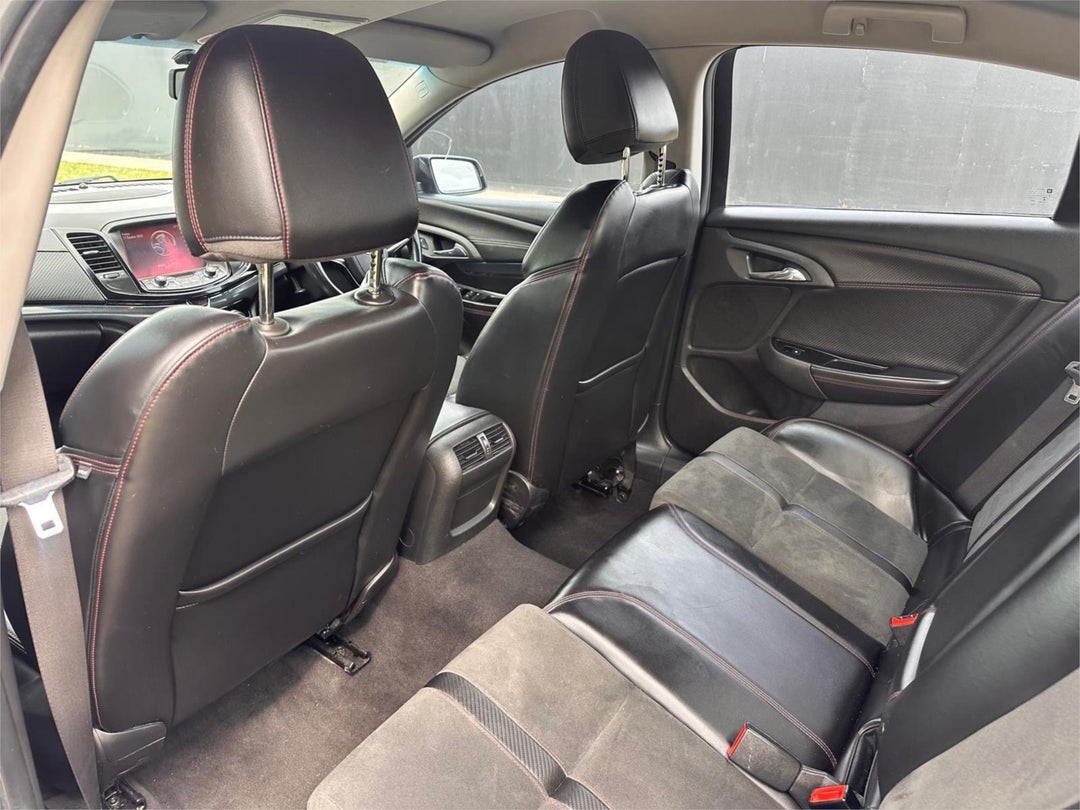 2016 Holden Commodore Sv6 Black, Automatic, 207770 km, Photo 15