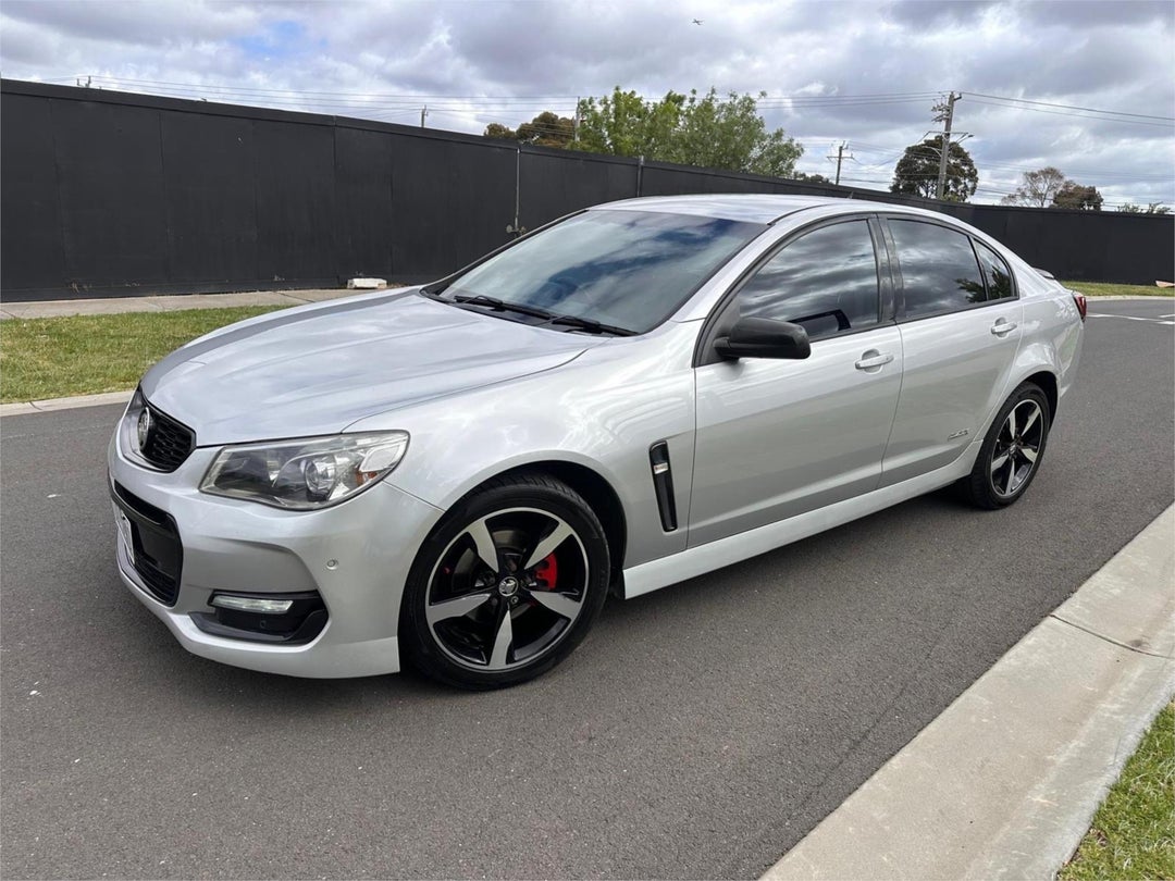 2016 Holden Commodore Sv6 Black, Automatic, 207770 km, Photo 3