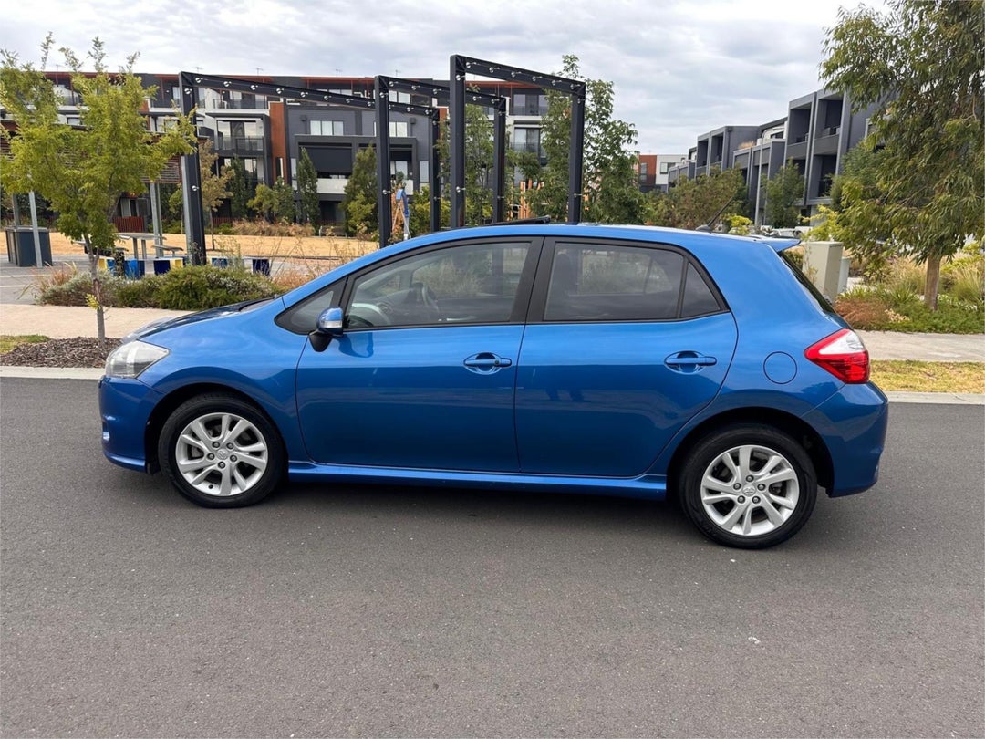 2011 Toyota Corolla Levin Zr, Automatic, 96066 km, Photo 4