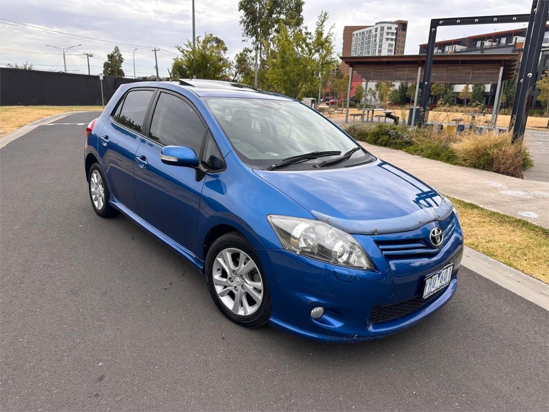 2011 Toyota Corolla Levin Zr, Automatic, 96066 km, Photo 1