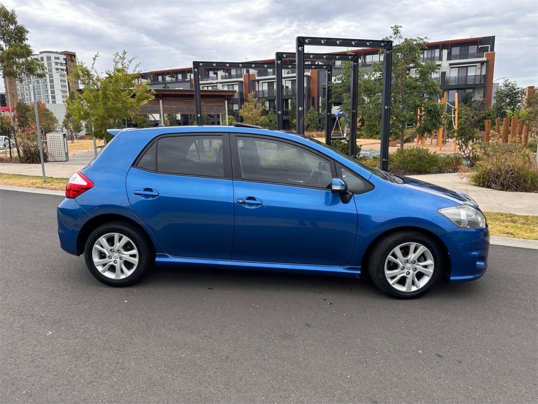 2011 Toyota Corolla Levin Zr, Automatic, 96066 km, Photo 9