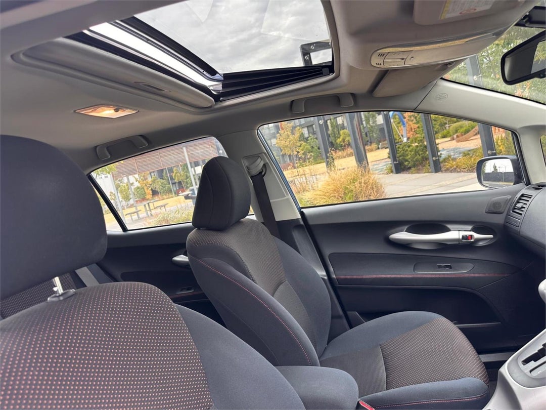 2011 Toyota Corolla Levin Zr, Automatic, 96066 km, Photo 11