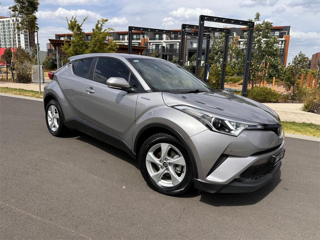 2017 Toyota C-HR (2wd), Automatic, 104500 km, Photo 6
