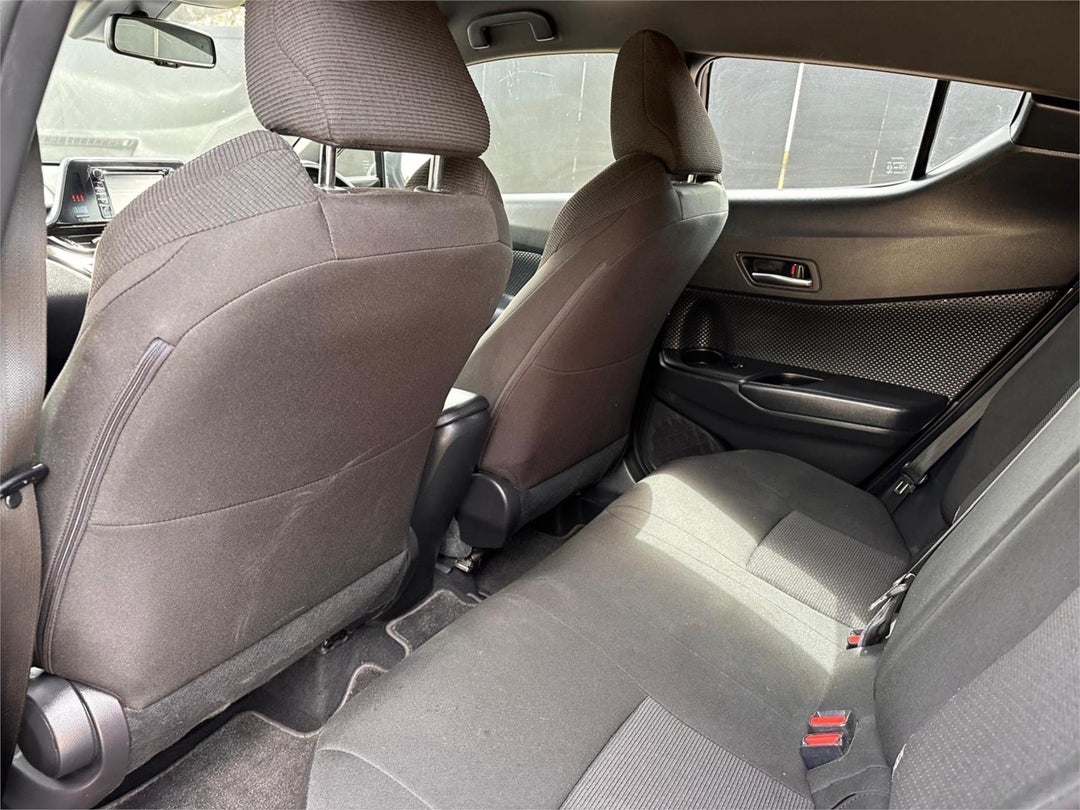 2017 Toyota C-HR (2wd), Automatic, 104500 km, Photo 13