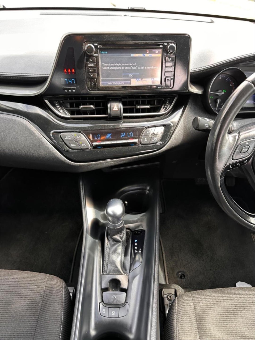 2017 Toyota C-HR (2wd), Automatic, 104500 km, Photo 12