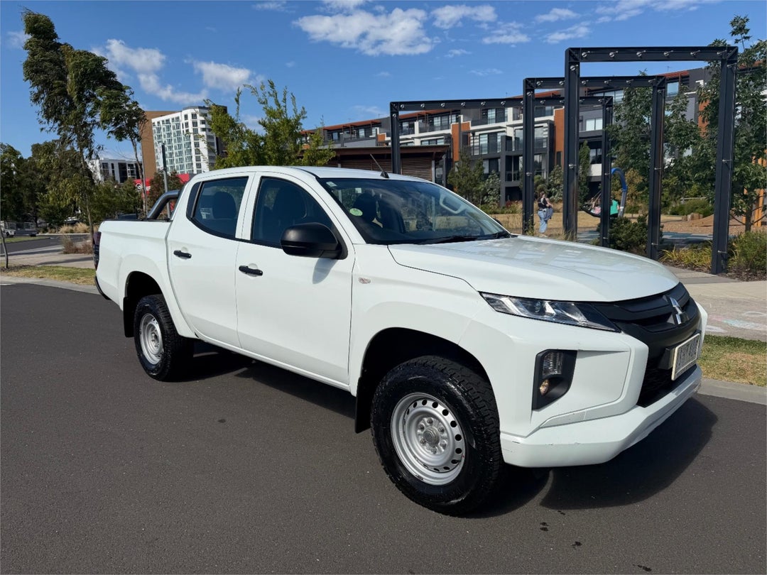 2020 Mitsubishi Triton Glx Adas, Automatic, 110000 km, Photo 7