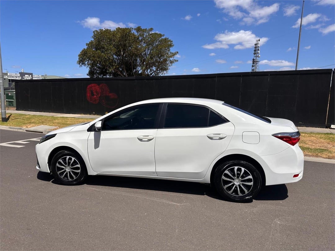 2018 Toyota Corolla Ascent, Automatic, 162496 km, Photo 4