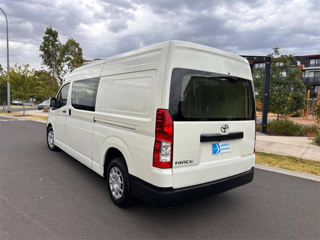 2020 Toyota Hiace Slwb, Automatic, 161946 km, Photo 5