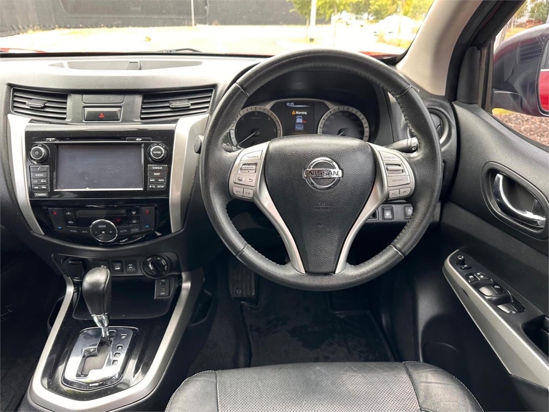 2016 Nissan Navara St-x, Automatic, 153435 km, Photo 13