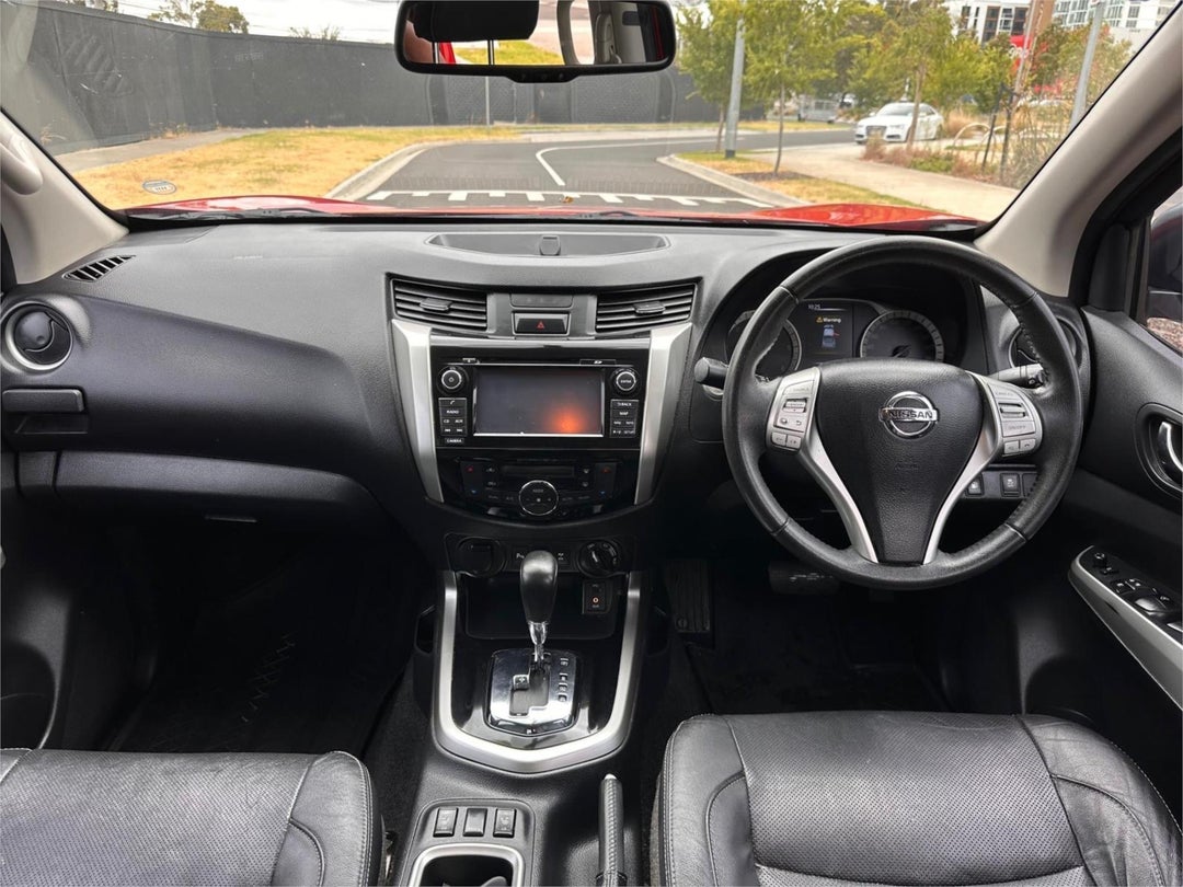 2016 Nissan Navara St-x, Automatic, 153435 km, Photo 11