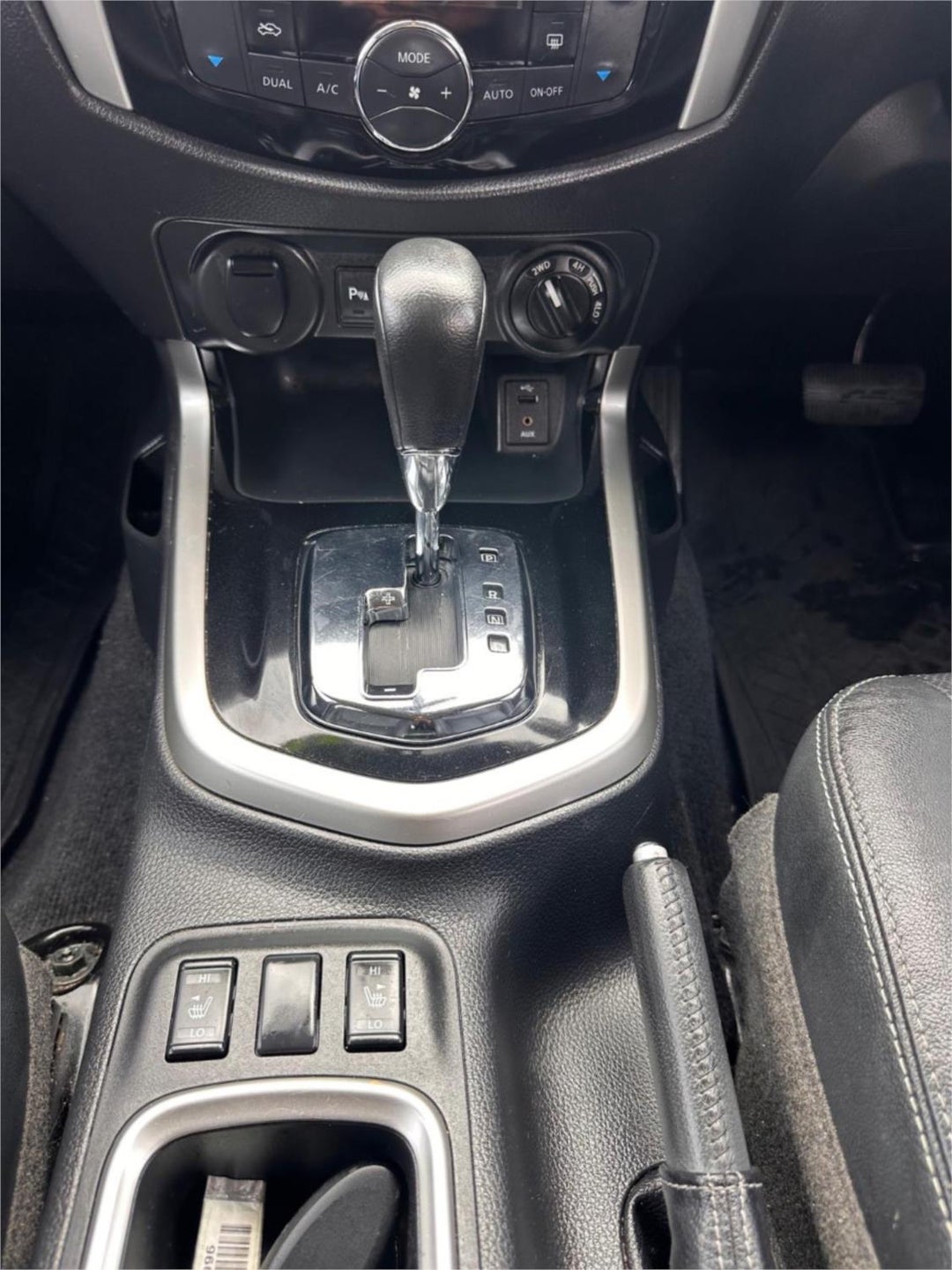 2016 Nissan Navara St-x, Automatic, 153435 km, Photo 15