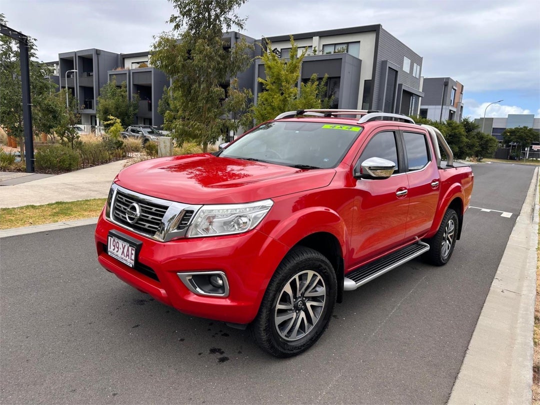 2016 Nissan Navara St-x, Automatic, 153435 km, Photo 2