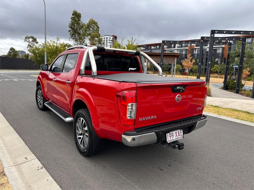 2016 Nissan Navara St-x, Automatic, 153435 km, Photo 6