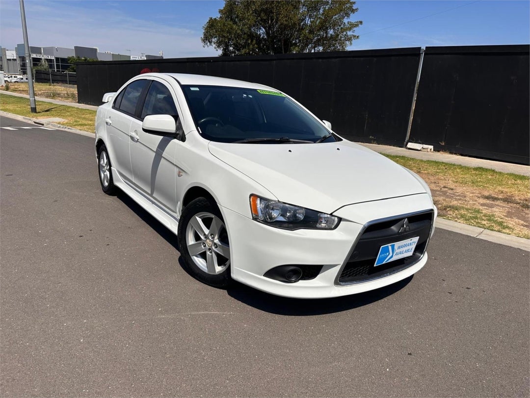2013 Mitsubishi Lancer Es, Automatic, 113062 km, Photo 1