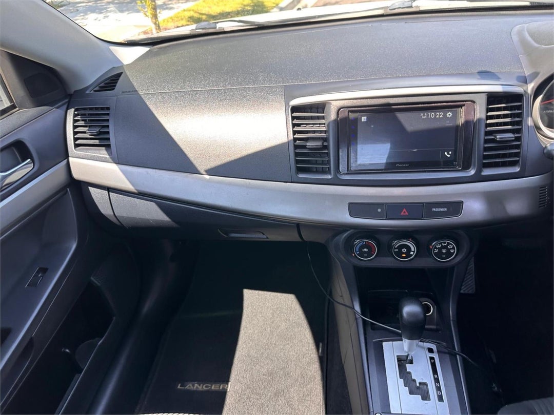 2013 Mitsubishi Lancer Es, Automatic, 113062 km, Photo 13