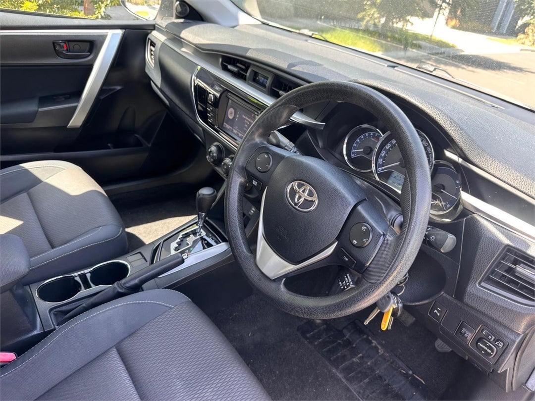 2014 Toyota Corolla Ascent, Automatic, 137100 km, Photo 11