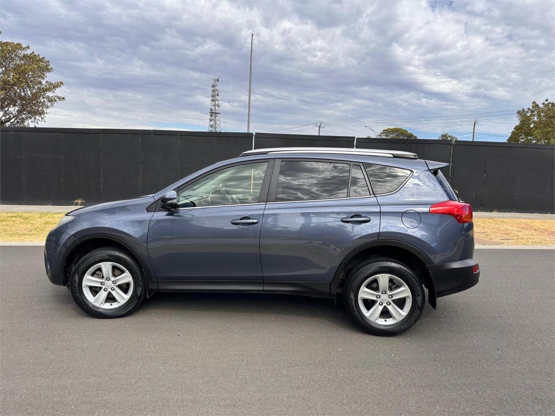 2013 Toyota RAV4 Gxl, Automatic, 220680 km, Photo 4